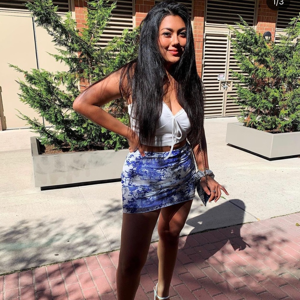 Blue/white skirt size L